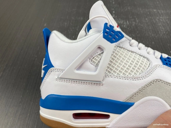 Jordan 4 Retro DR5415-104 SB 0726